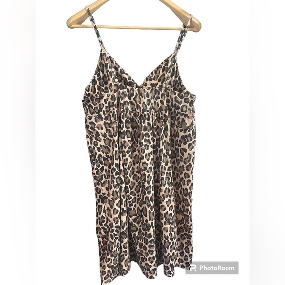 HOTOUCH cheetah print nightgown - Picture 2 of 4